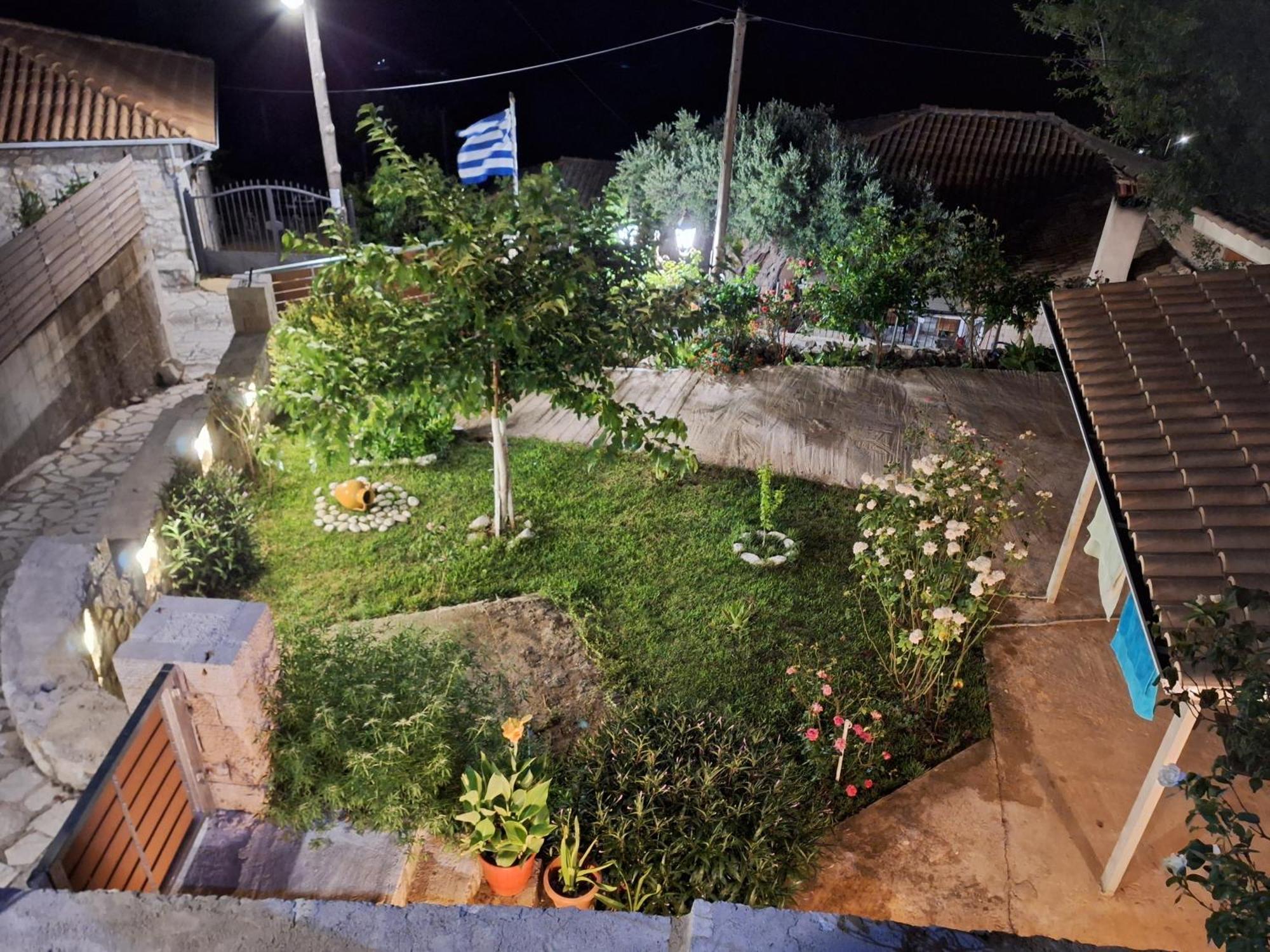 Guest house TSANES Pinakokhorion Extérieur photo